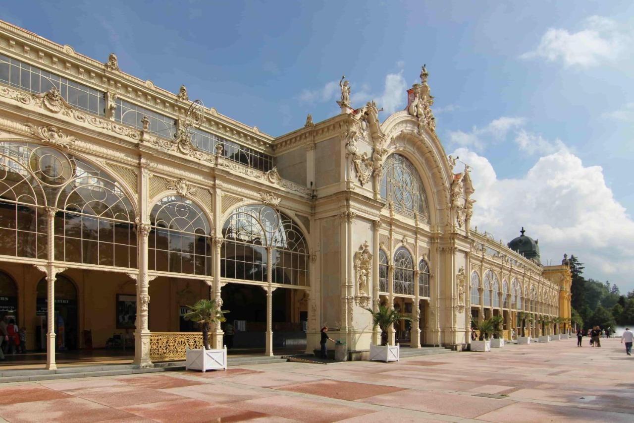 Villa Shafaly Mariënbad Buitenkant foto